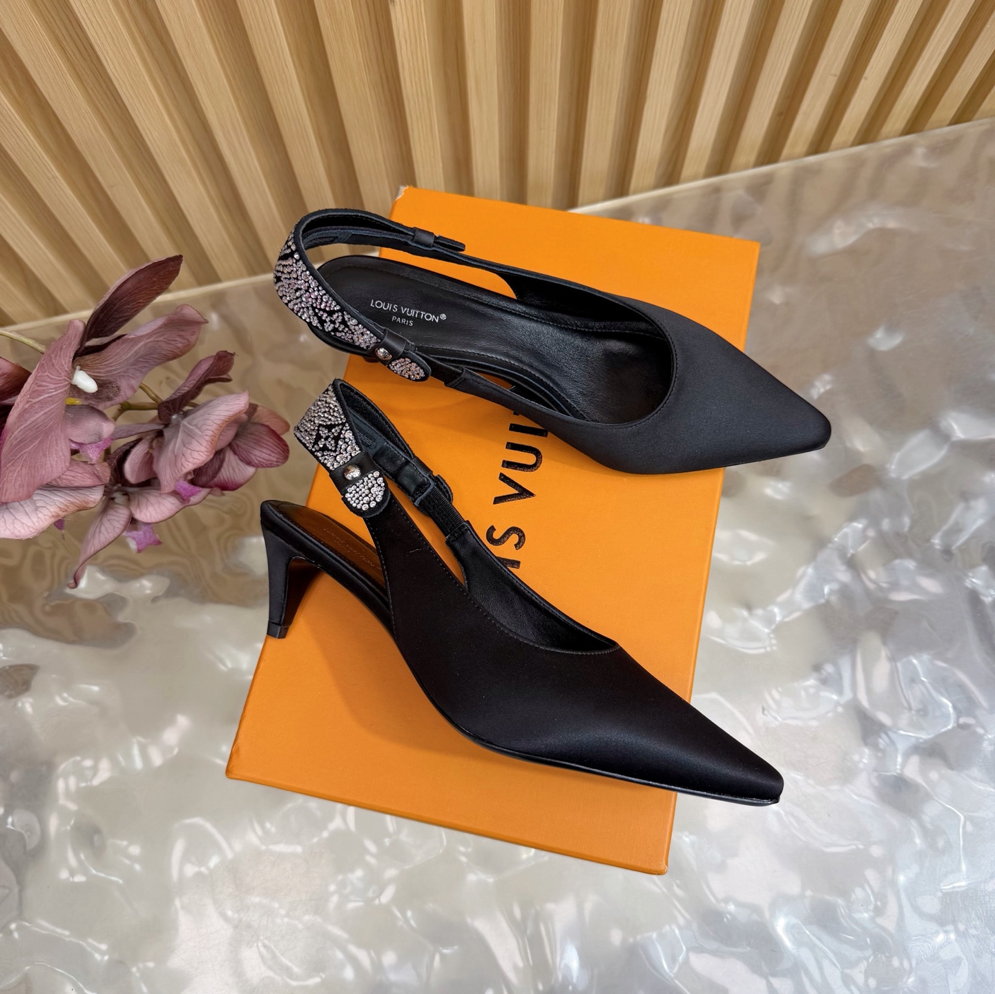 Women's high heels
